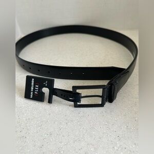 NWT Van Heusen FLEX Black Belt Sleek Minimalist Design. Men’s Large size 38-40z